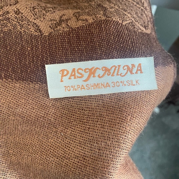 PASHMINA SCARF - Picture 6 of 7